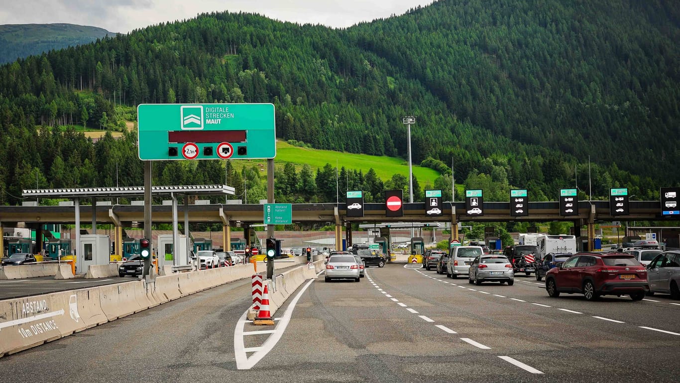 Preisanstieg: Die Jahresvignette für Österreichs Autobahnen wird teurer.