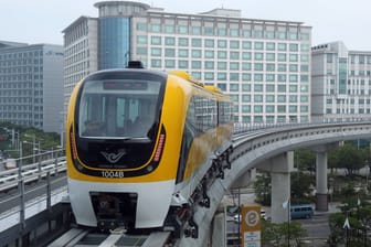 Magnetschwebebahn am Flughafen Seoul in Südkorea (Symbolbild): So etwas würde der Senat auch gerne in Berlin fahren sehen.