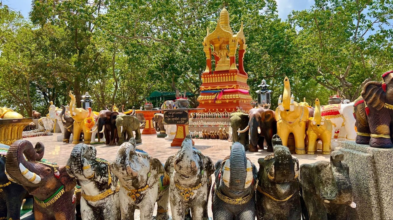 Elefanten als Glücksbringer in Thailand