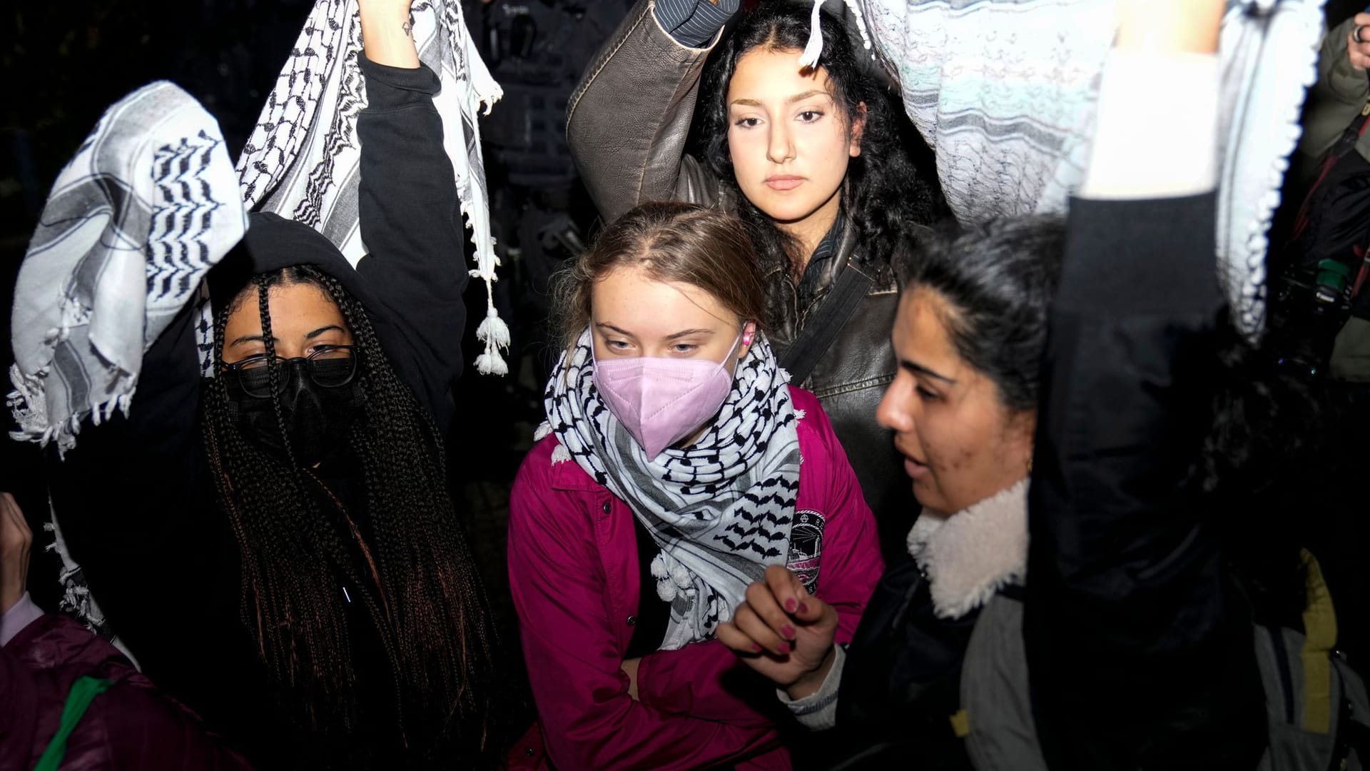 Berlin: Klimaaktivistin Greta Thunberg nahm am Montag an einer Pro-Palästina-Demo in Berlin teil.