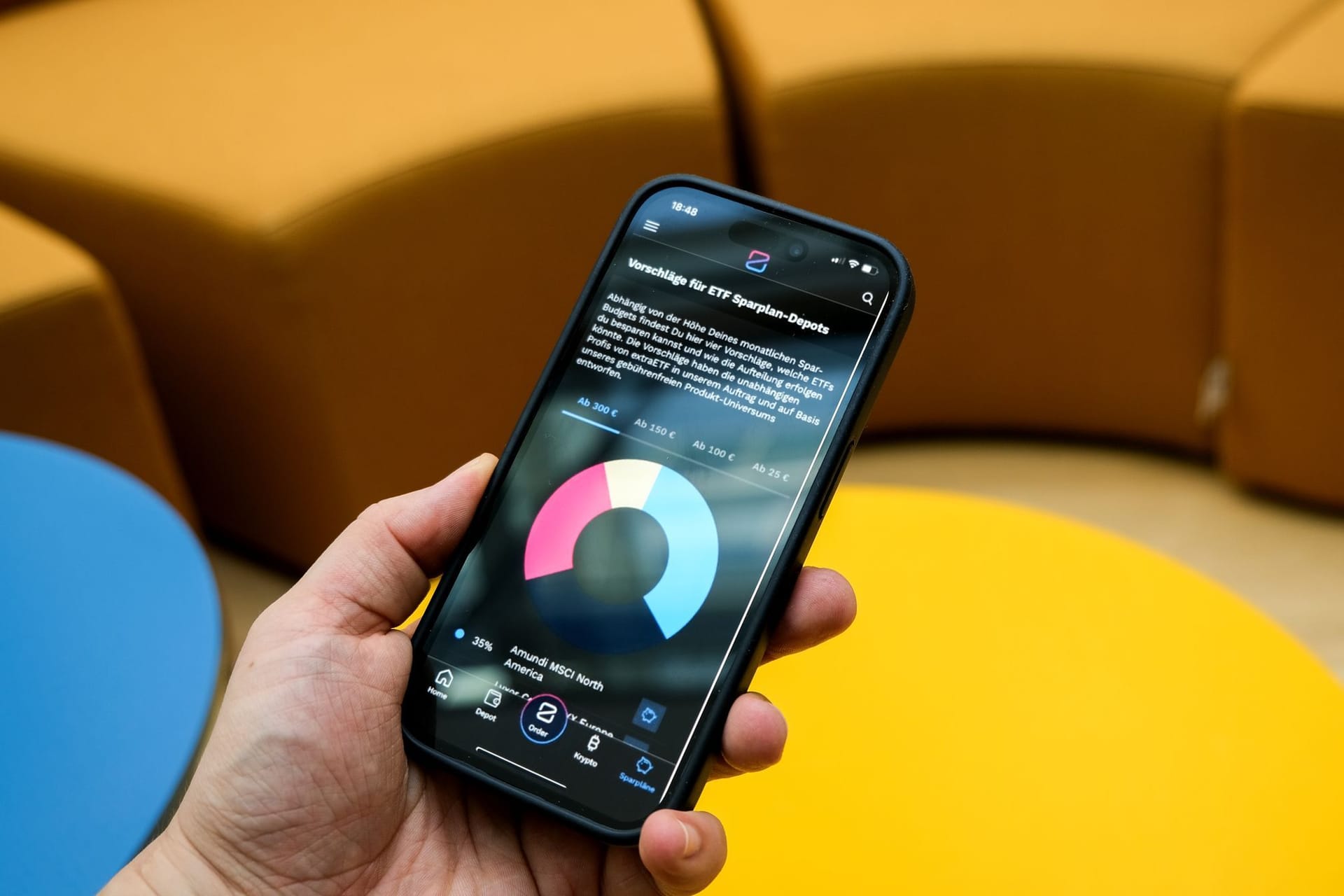 ETF-Sparplan Depot Simulator auf Smartphone ETF-Sparplan Depot Simulator auf Smartphone