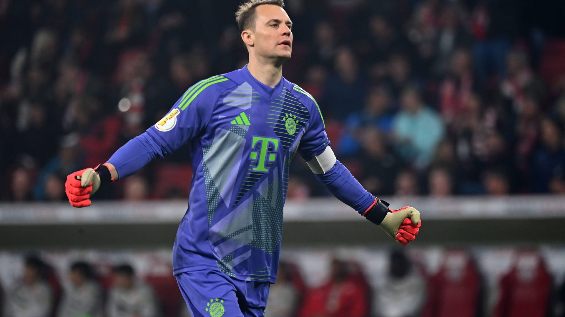 Manuel Neuer: Mal wieder so gut wie nicht gefordert. Beim Schuss in Hälfte zwei zur Stelle (59.). Kurz danach klärte er in Libero-Position weit vorm Tor (61.). Sicherte sich am Ende noch mal einen Ball im Nachfassen (83.). Blieb ohne Gegentor. Note 3