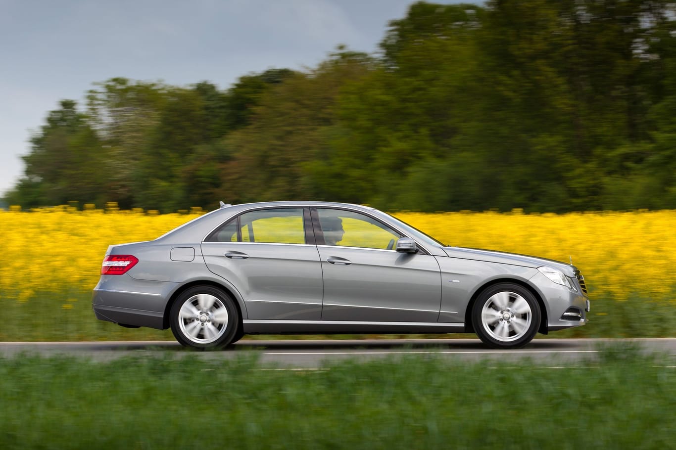 Mercedes-Benz E-Klasse Limousine von 2011