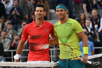 Novak Djokovic (l) und Rafael Nadal