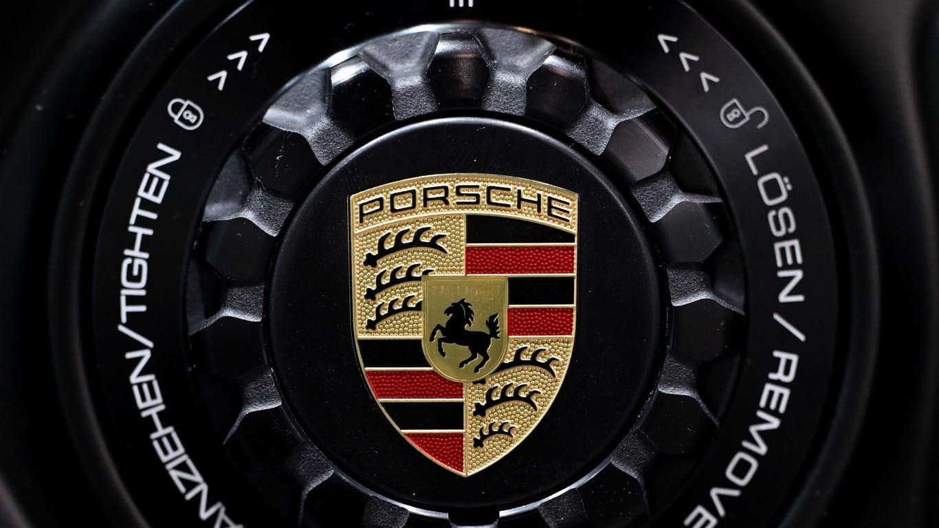 Porsche AG