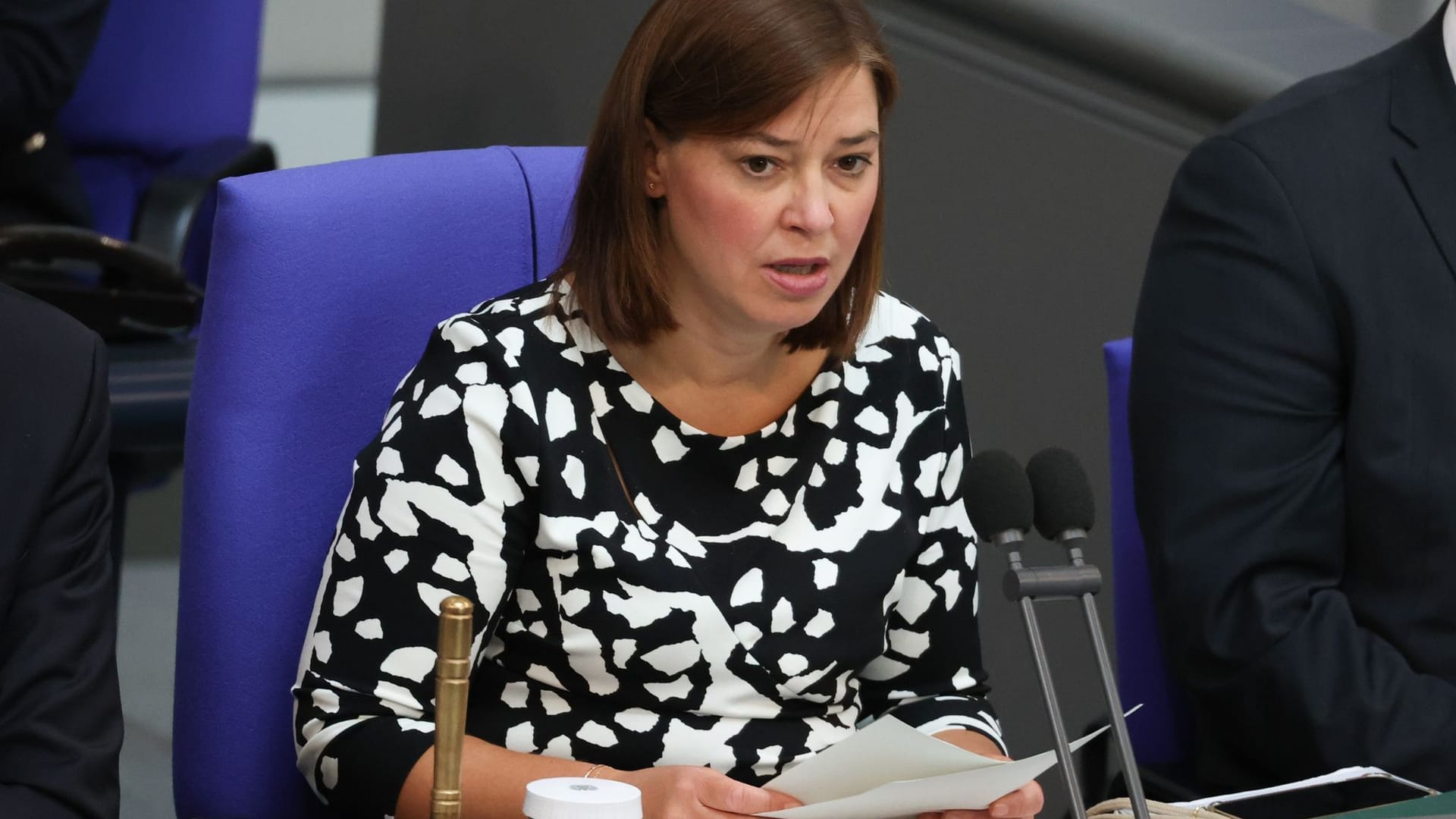 Yvonne Magwas