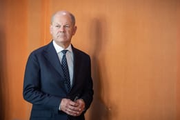 Scholz will "Pakt für die Industrie" schmieden