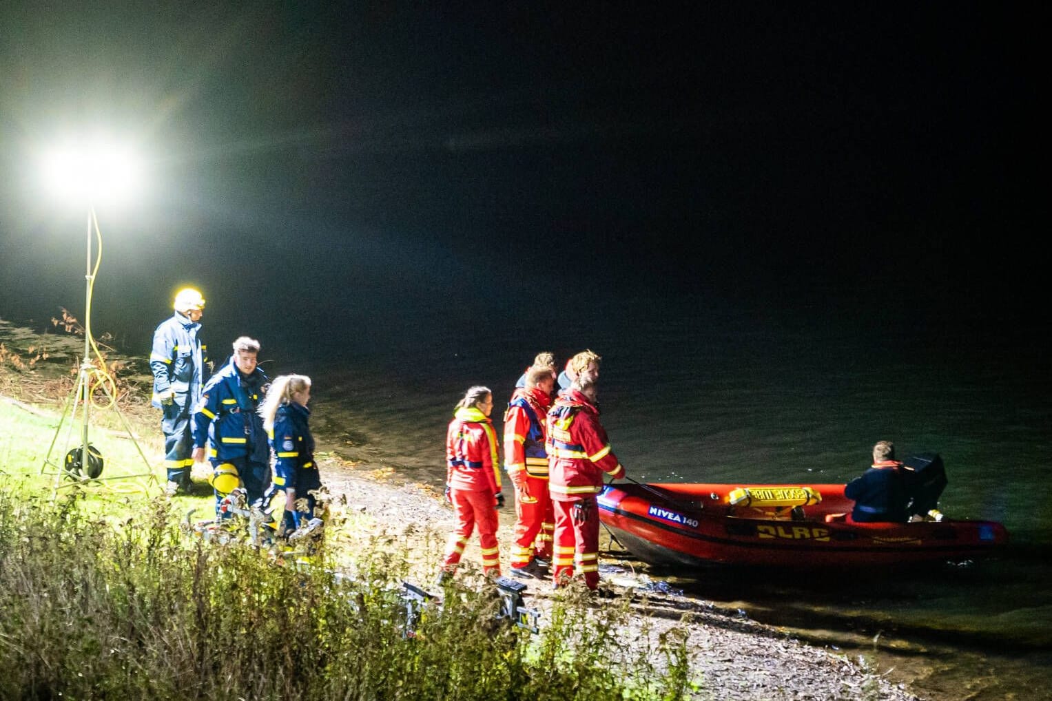 Suchaktion (Symbolbild): Zwischenzeitlich waren in Niedersachsen mehr als 100 Einsatzkräfte beteiligt.