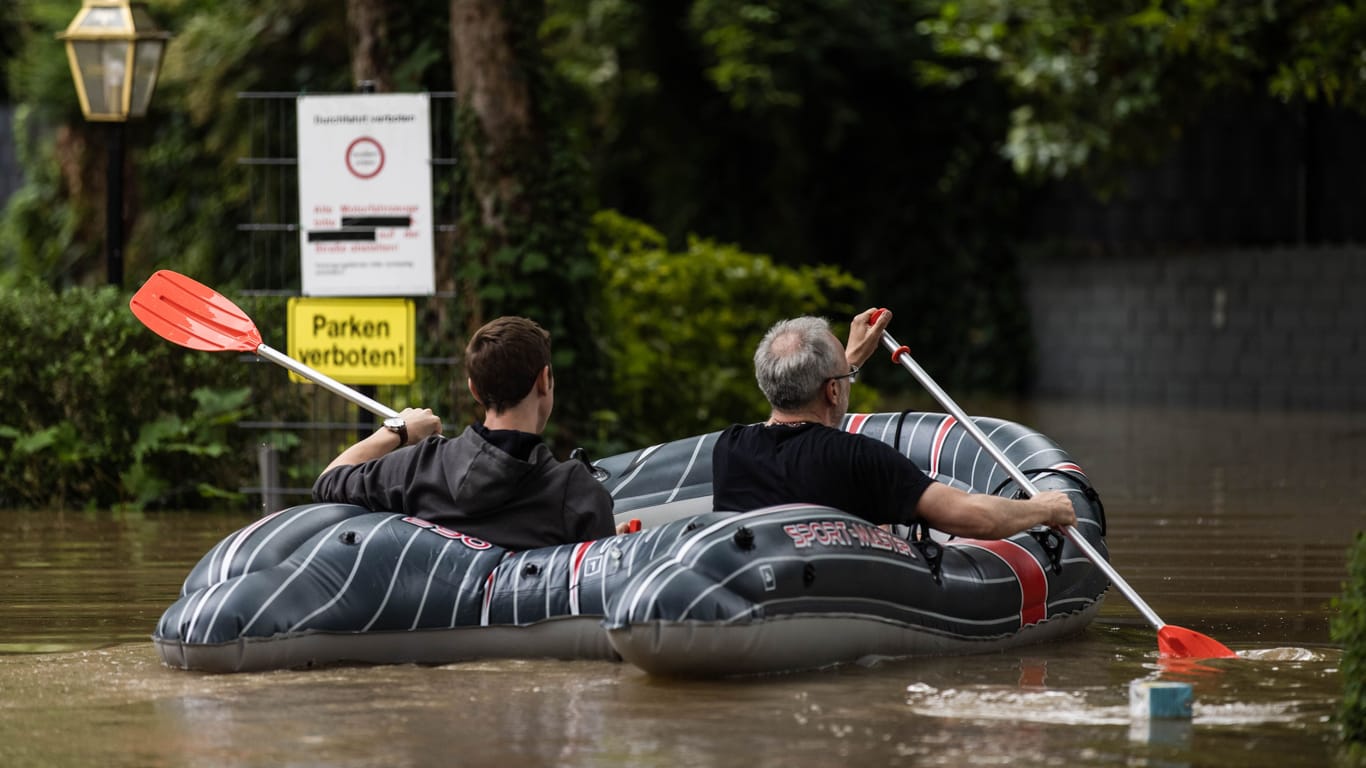 Düsseldorf - Hochwasser - Überschwemmungen in der Ostparksiedlung