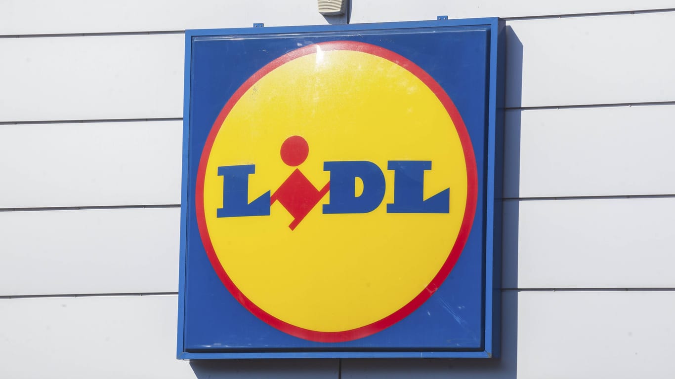 Logo von Lidl: Der Kundenservice versprach der Rentnerin zunächst eine reibungslose Abwicklung – doch das Gegenteil war der Fall.