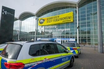 2024-10-23 Greenpeace Protest an der Hamburg-Messe