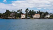 Auf Star Island in Florida haben einige Stars, so auch Sean Combs, luxuriöse Villen.