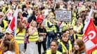 Streik der Mitarbeiter der Kita-Eigenbetriebe des Landes Berlin: Die Gewerkschaften und die Arbeitgeber liegen teils weit auseinander.