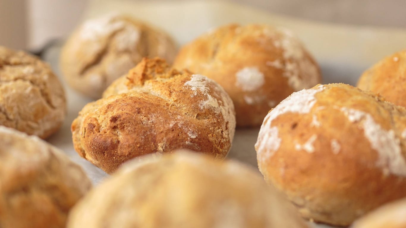 Brötchen (Symbolbild): Wie es mit dem Betrieb weitergeht, ist unklar.