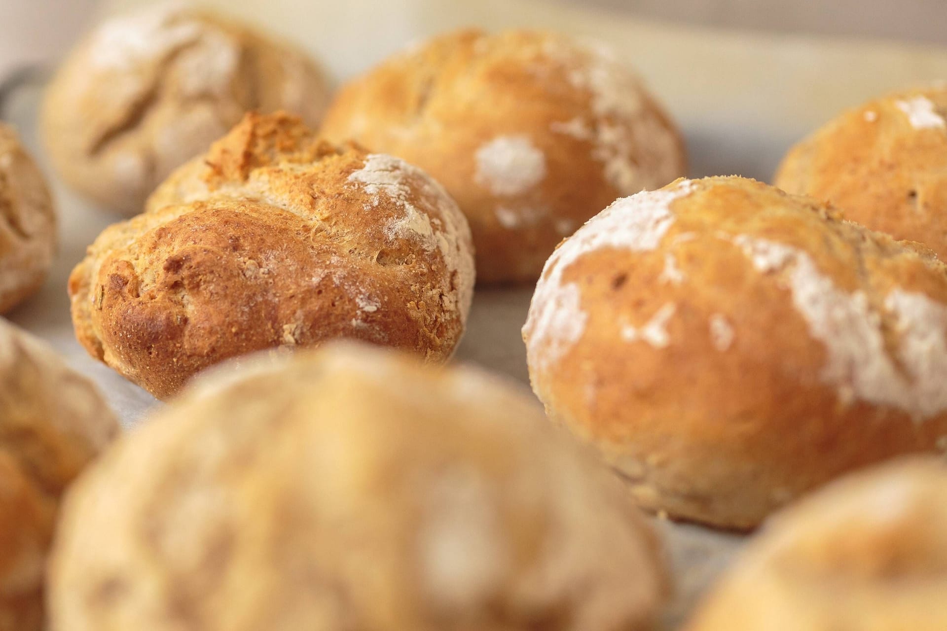 Brötchen (Symbolbild): Wie es mit dem Betrieb weitergeht, ist unklar.