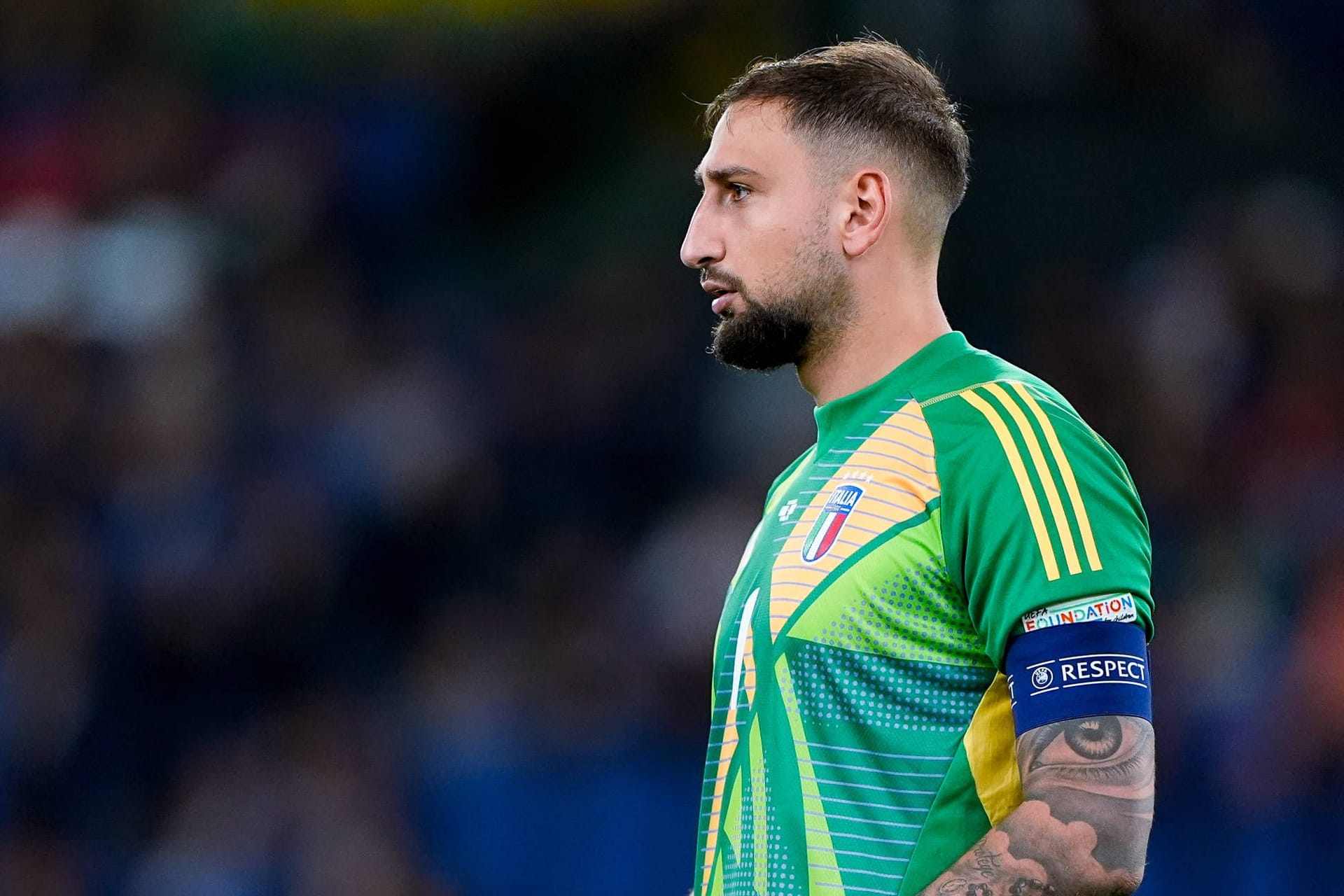 Gianluigi Donnarumma: Er musste zweimal hinter sich greifen.