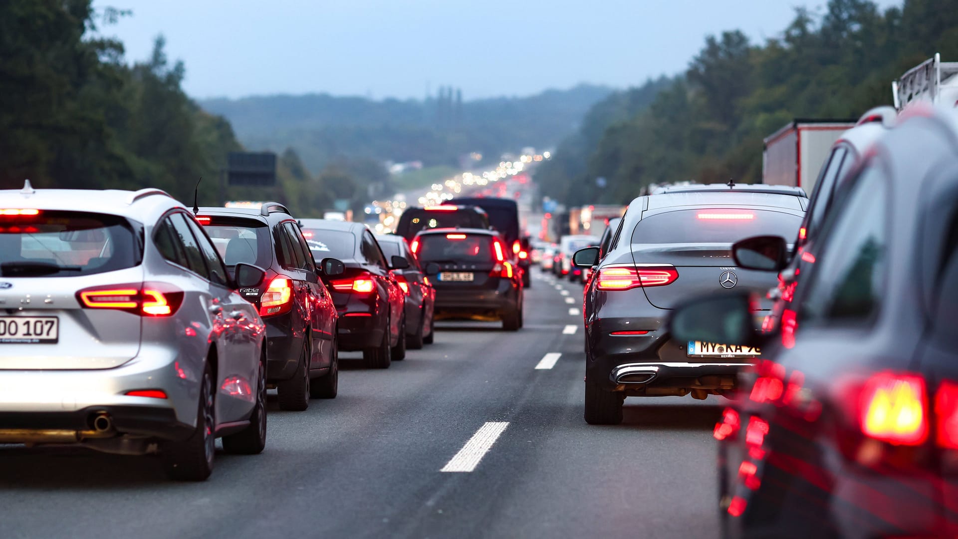 Stau auf der Autobahn (Symbolfoto).