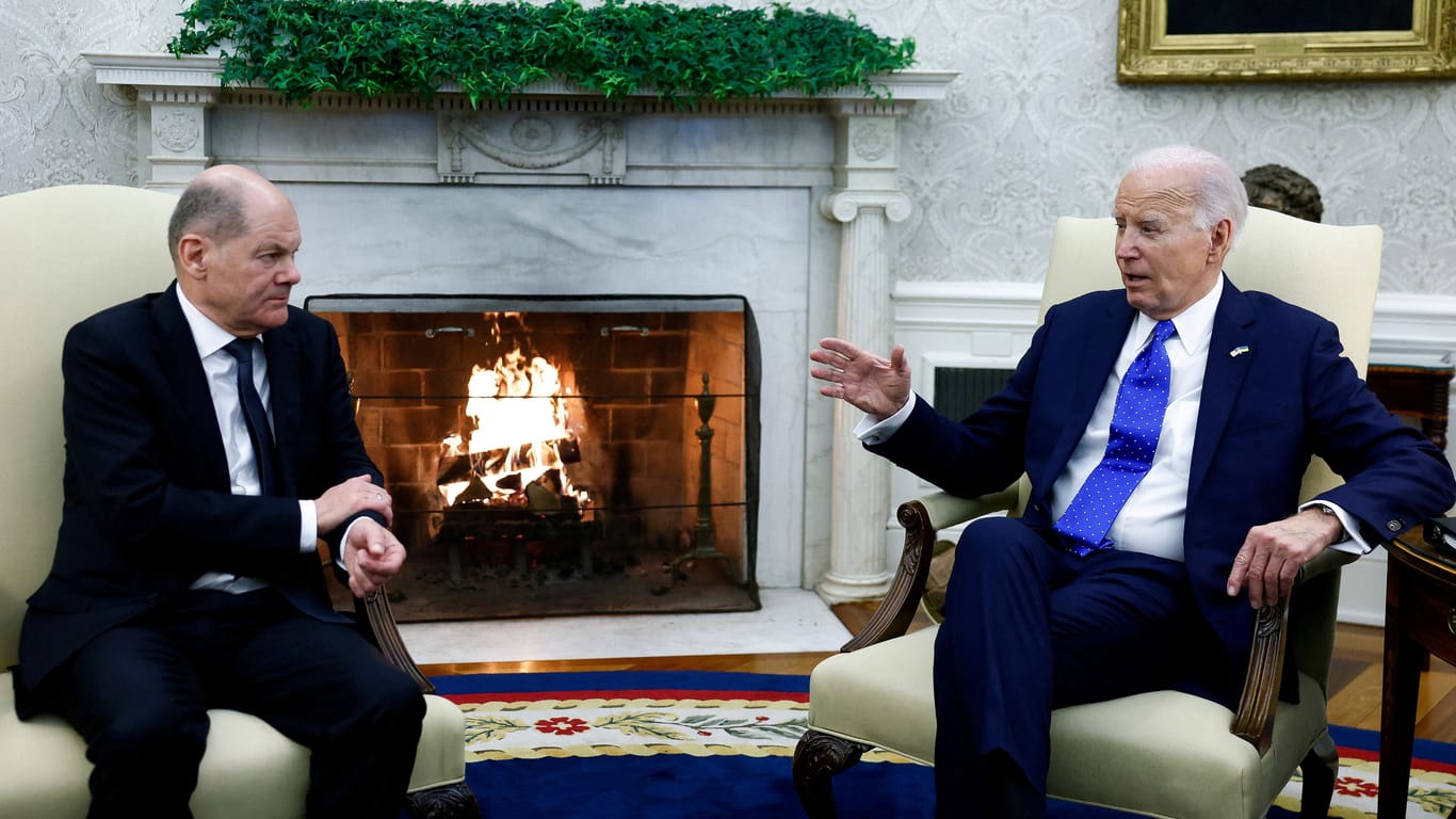 Kamingespräch mit dem Kanzler: Olaf Scholz zu Besuch im Oval Office bei Joe Biden (2024).