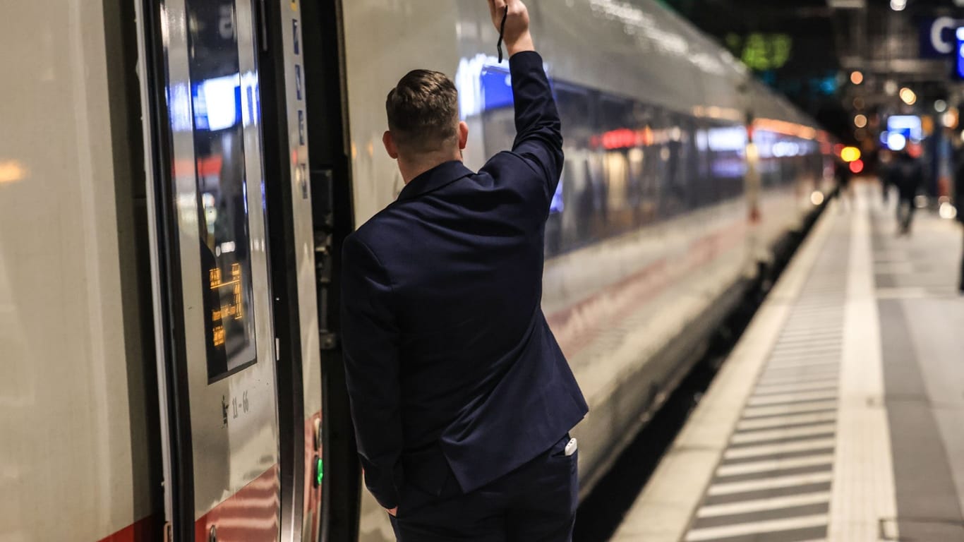 Mitarbeiterbefragung bei der Deutschen Bahn