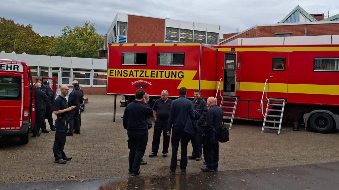 Im Schulzentrum Ostheim befindet sich die Einsatzleitung.