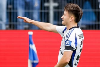 Torjubel: HSV-Profi Noah Katterbach nach seinem Treffer gegen Magdeburg.