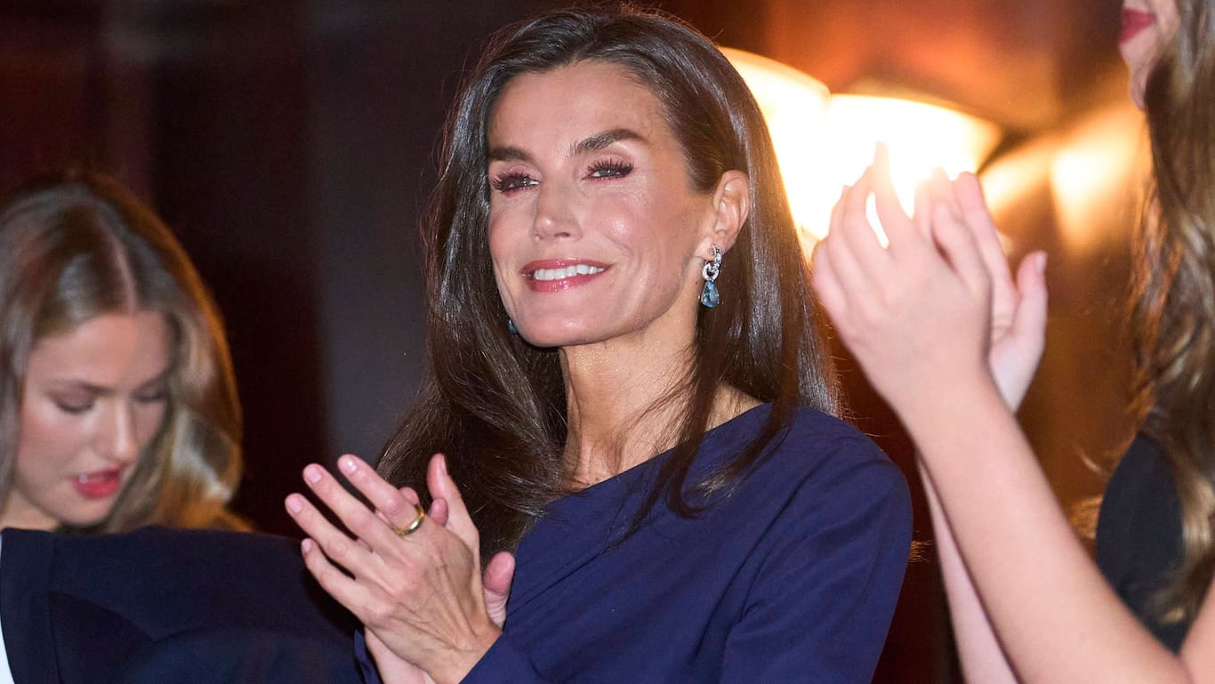 Königin Letizia: Die 52-Jährige besuchte mit ihrer Familie ein Konzert.