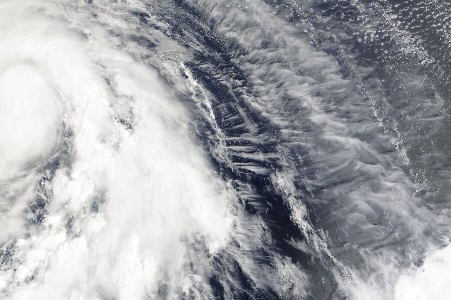 Hurrikan Kirk bildet sich über dem Atlantik. Er könnte als Tropensturm in den nächsten Tagen Europa erreichen und schwere Sturmböen und Unwetter verursachen.