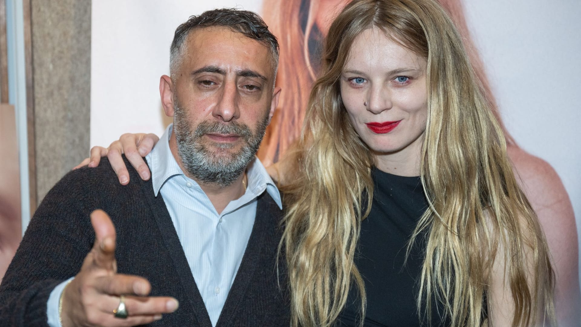 Kida Khodr Ramadan und Lilith Stangenberg bei der Premiere von "Haltlos": Der Berliner Schauspieler sitzt derzeit eigentlich im Gefängnis.