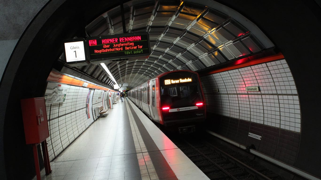 Die U-Bahn-Linie U2 fährt am Wochenende nicht zwischen den Haltestellen Horner Rennbahn und Billstedt.