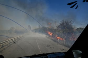 Donezk (Archivbild): Russland will eine Siedlung in der Ostukraine erobert haben.