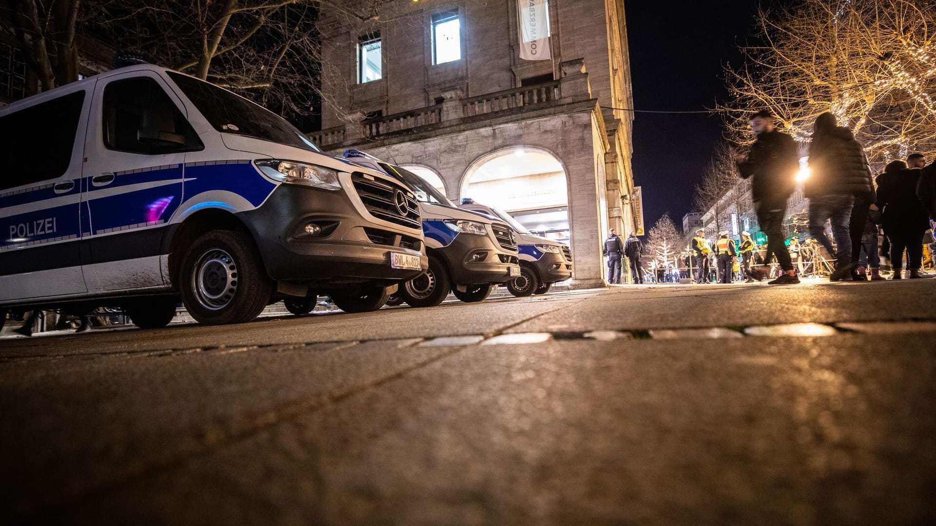 Einsatzkräfte in Innenstadt