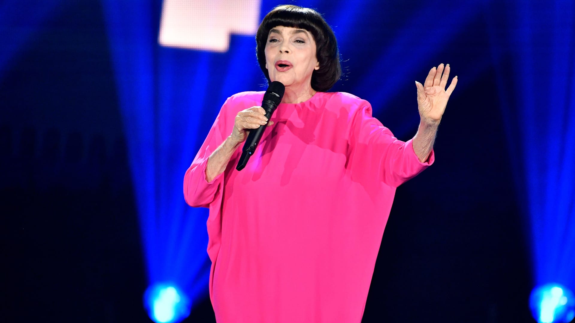 Mireille Mathieu (Archivbild): Die 78-Jährige will künftig mehr Zeit für sich haben.