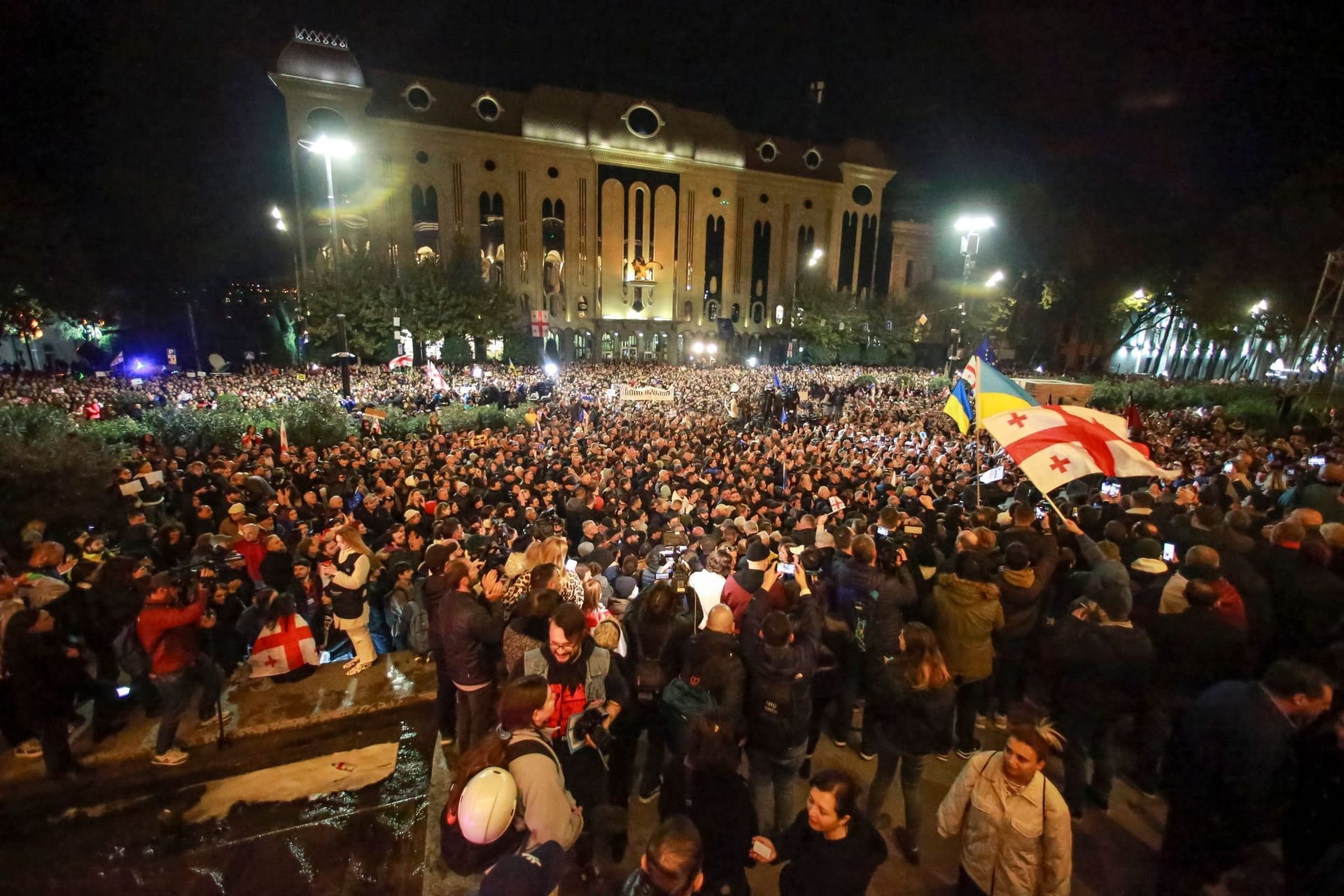 Nach der Parlamentswahl in Georgien - Proteste