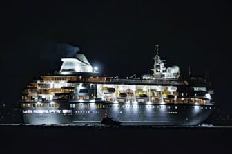 Kreuzfahrtschiff „Villa Vie Odyssey“ verlässt Belfast