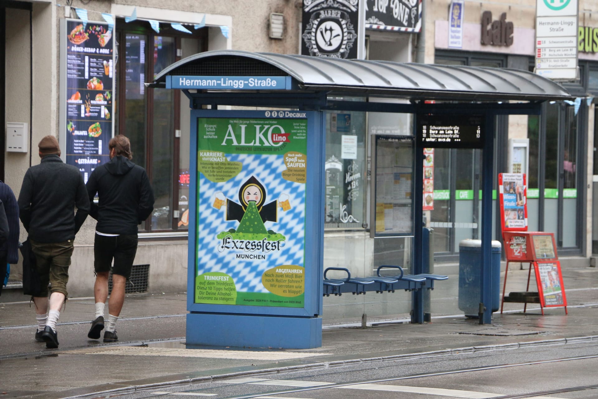 Eines der aufgehängten Plakate: Die Aufmachung ist eine Anspielung an das Kindermagazin "Geolino".