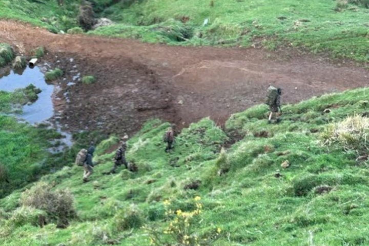 Screenshot eines Videos, das den Vater und seine Kinder in Neuseeland zeigen soll.