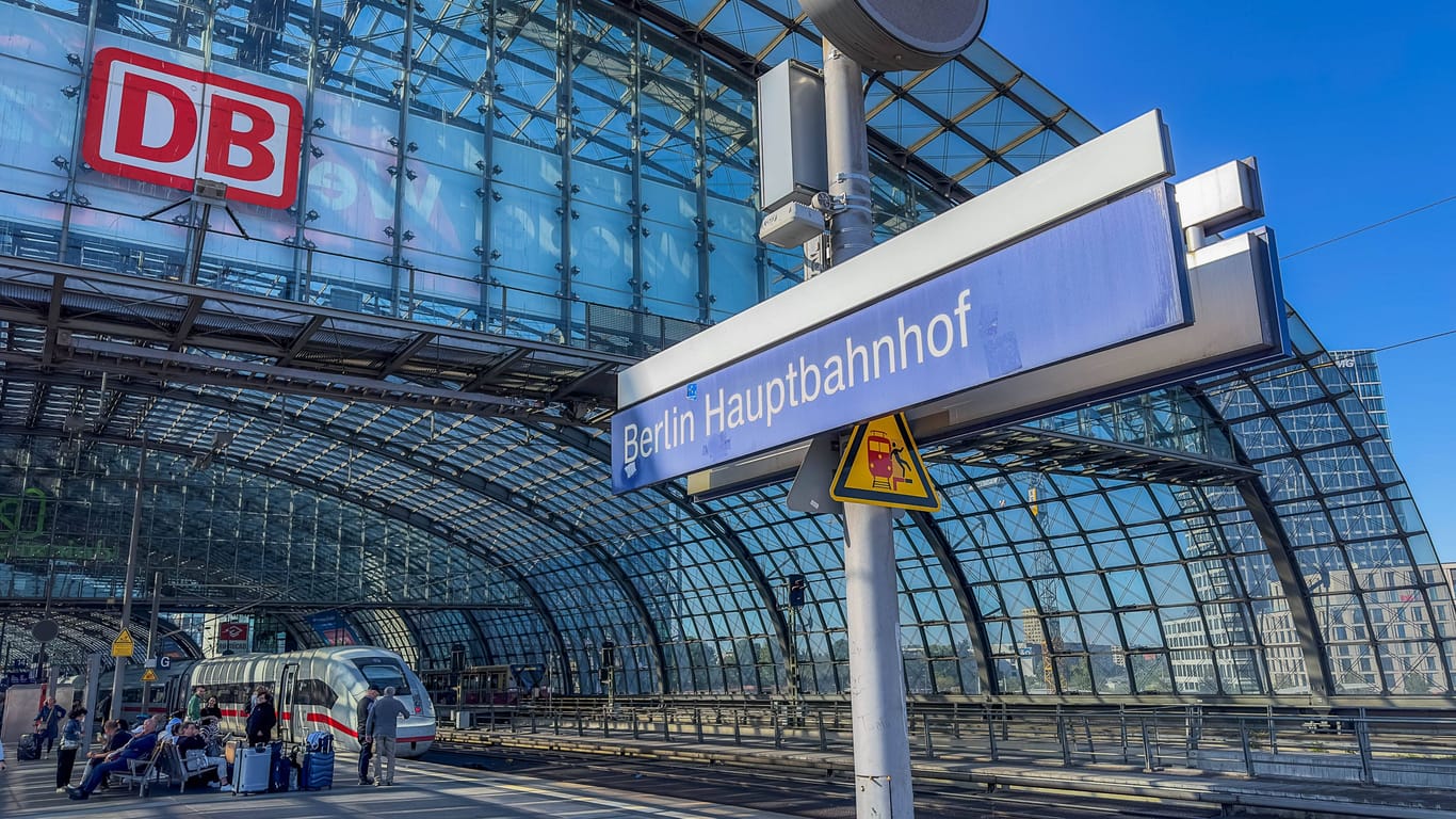 Berlin Hauptbahnhof: Hier konnte ein Dieb mithilfe von Ortungstechnik überführt werden.