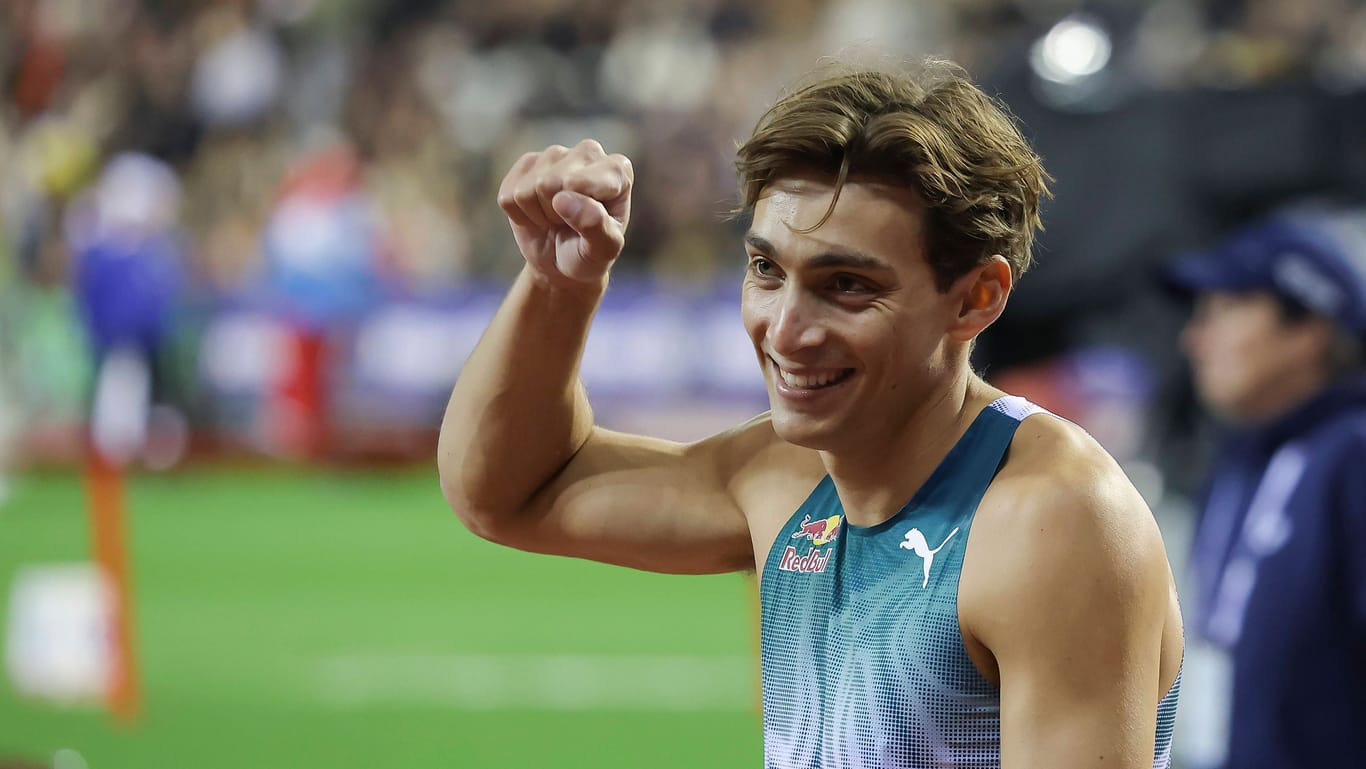 Armand Duplantis: Der Stabhochsprung-Olympiasieger hat sich verlobt.