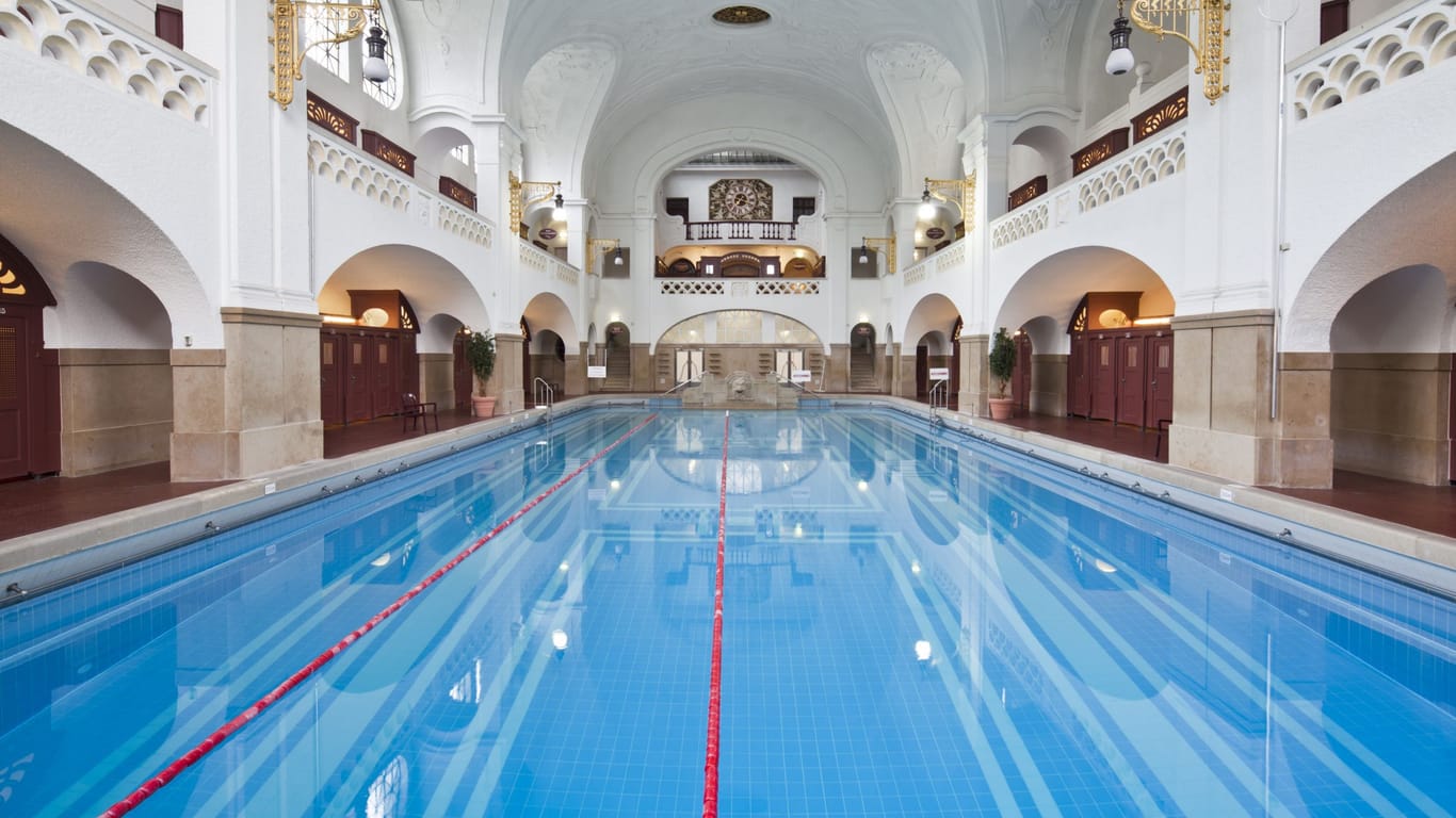 Müller'sches Volksbad, große Schwimmhalle