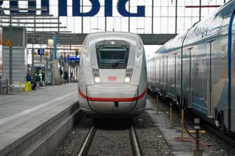 Die Deutsche Bahn erhöht die Preise: Was kommt auf die Konsumenten zu?