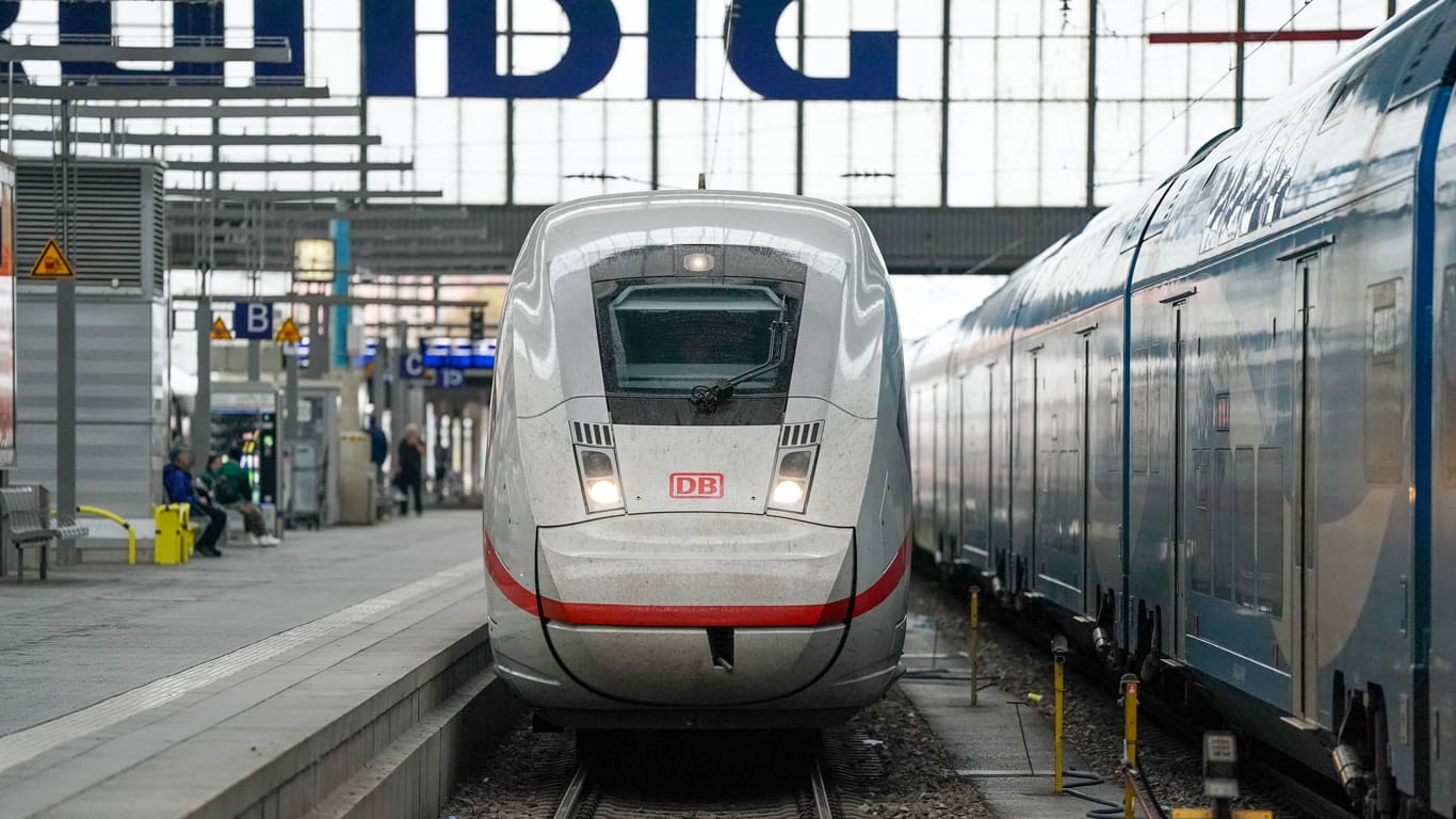 Die Deutsche Bahn erhöht die Preise: Was kommt auf die Konsumenten zu?