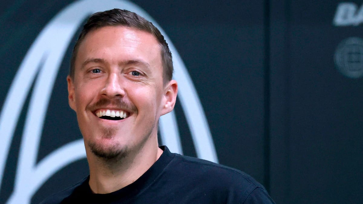 "Promi Big Brother": Max Kruse spricht über Sex mit "Bachelor"-Kandidatin