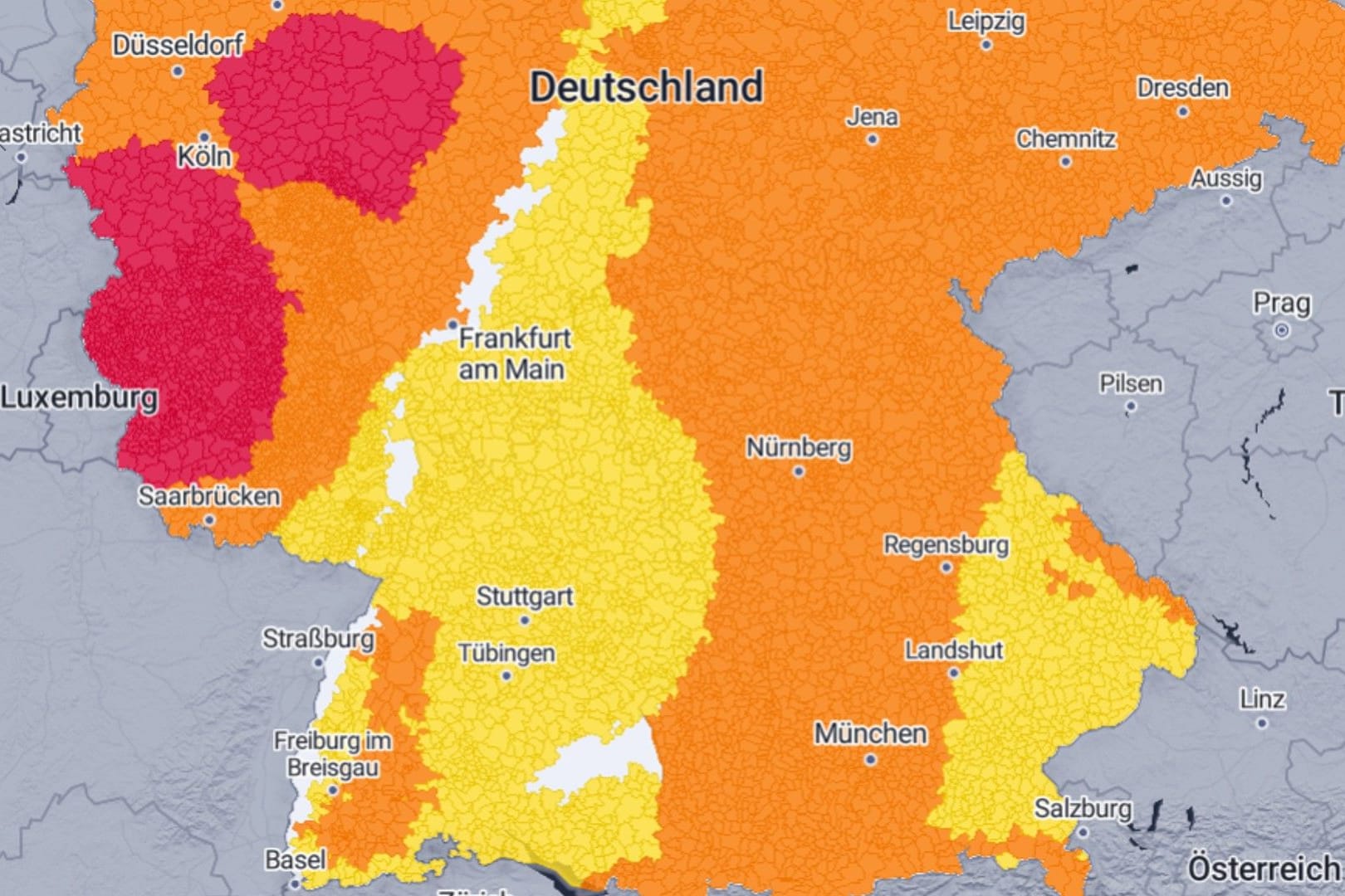 Starke Regenfälle und Sturm: Auch am Donnerstagvormittag gelten noch in Teilen Deutschlands Unwetterwarnungen.