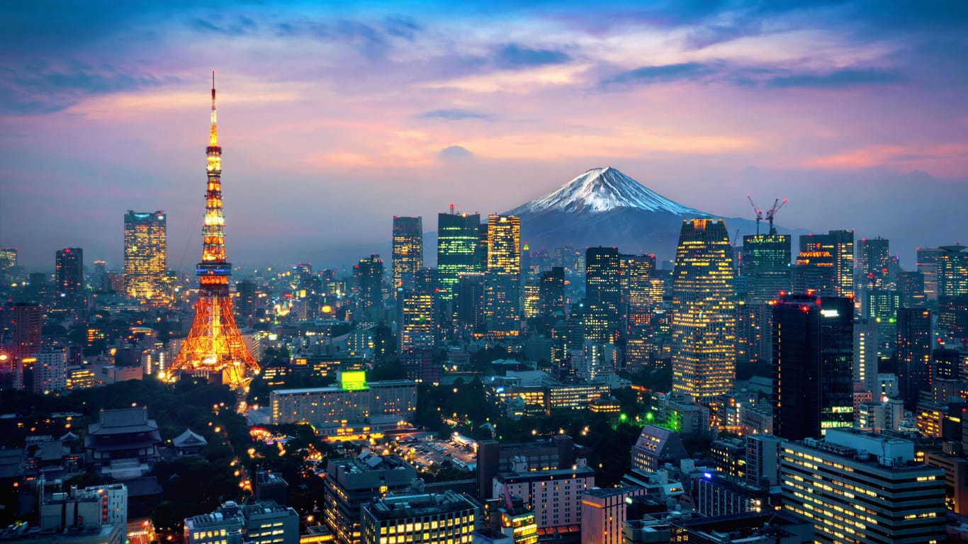 Tokio: Besonders nachts beeindruckt die Aussicht auf die Metropole.