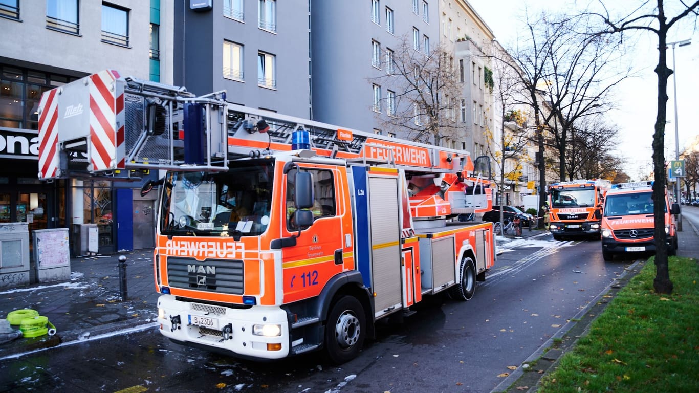 Feuerwehr in der Kantstraße