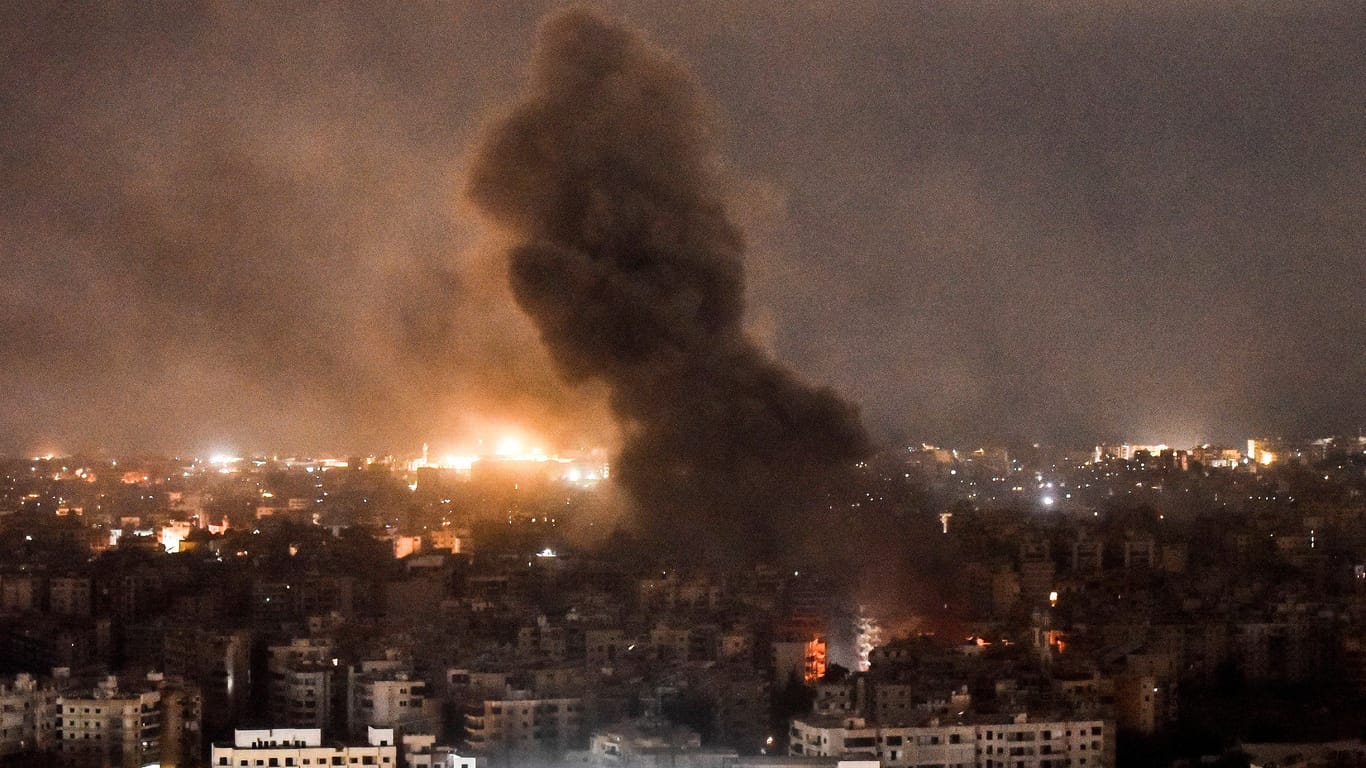 Ein israelischer Luftschlag auf Beirut (Archivbild): Elf Tote soll es nach einem Angriff in der libanesischen Hauptstadt gegeben haben.