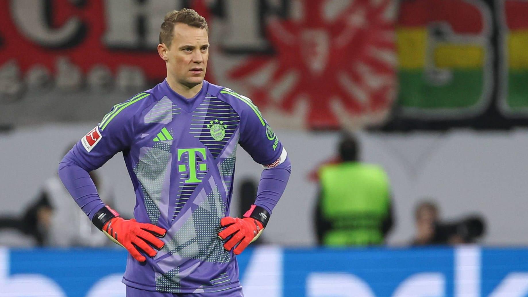 Manuel Neuer: Die Kritik an dem Bayern-Torwart wird lauter.