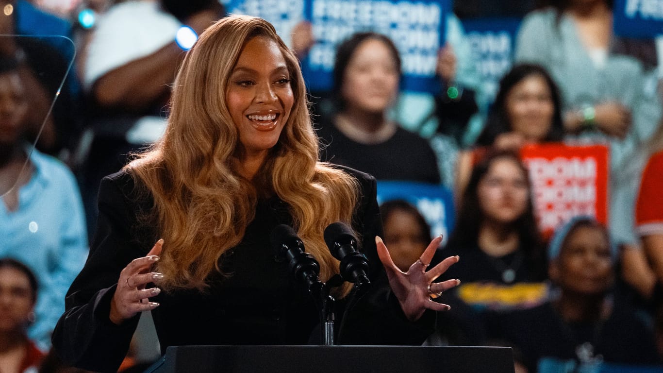 Beyoncé: Die US-Sängerin trat in Houston für Kamala Harris auf.