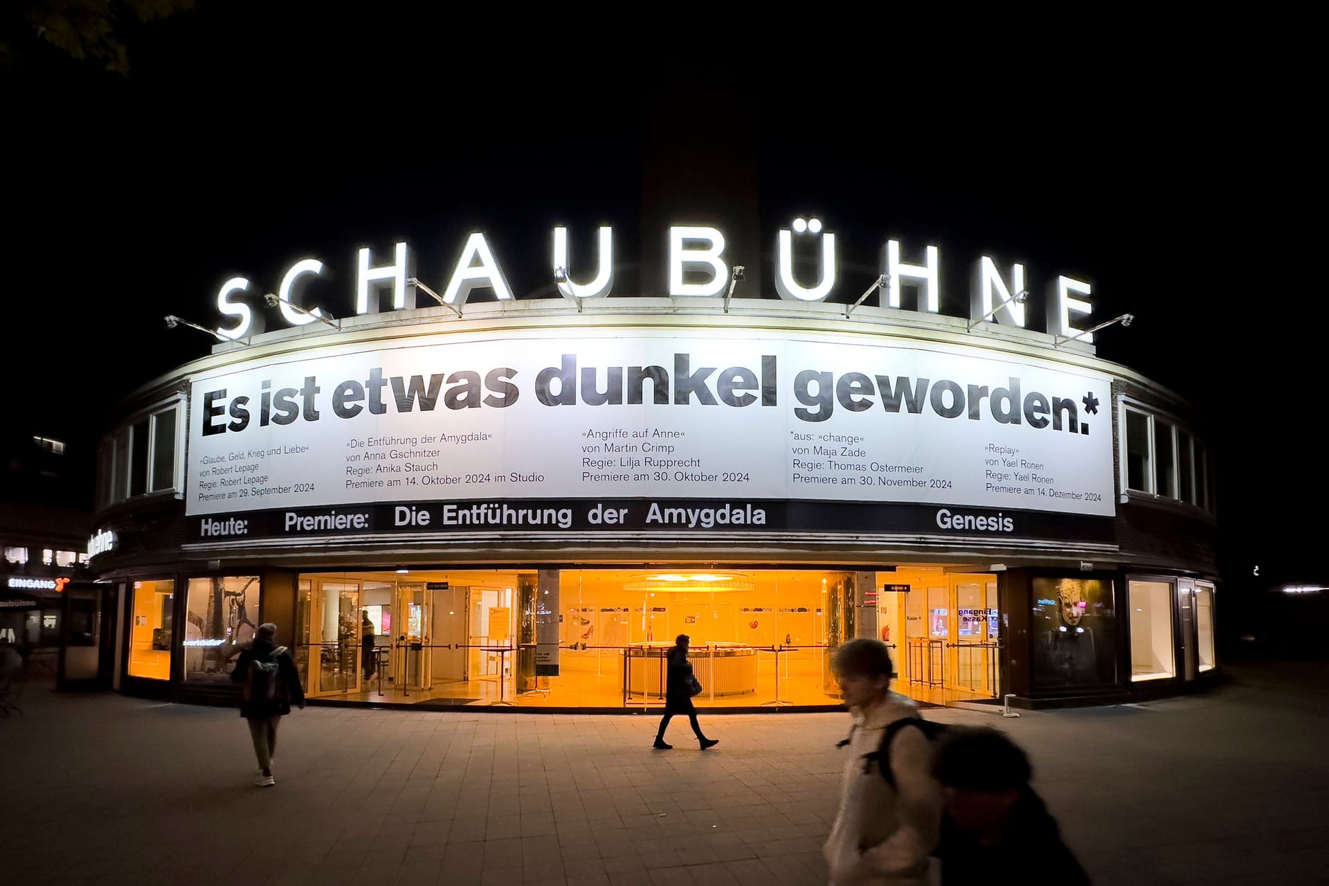 Das Haus der Berliner Schaubühne am Lehniner Platz.