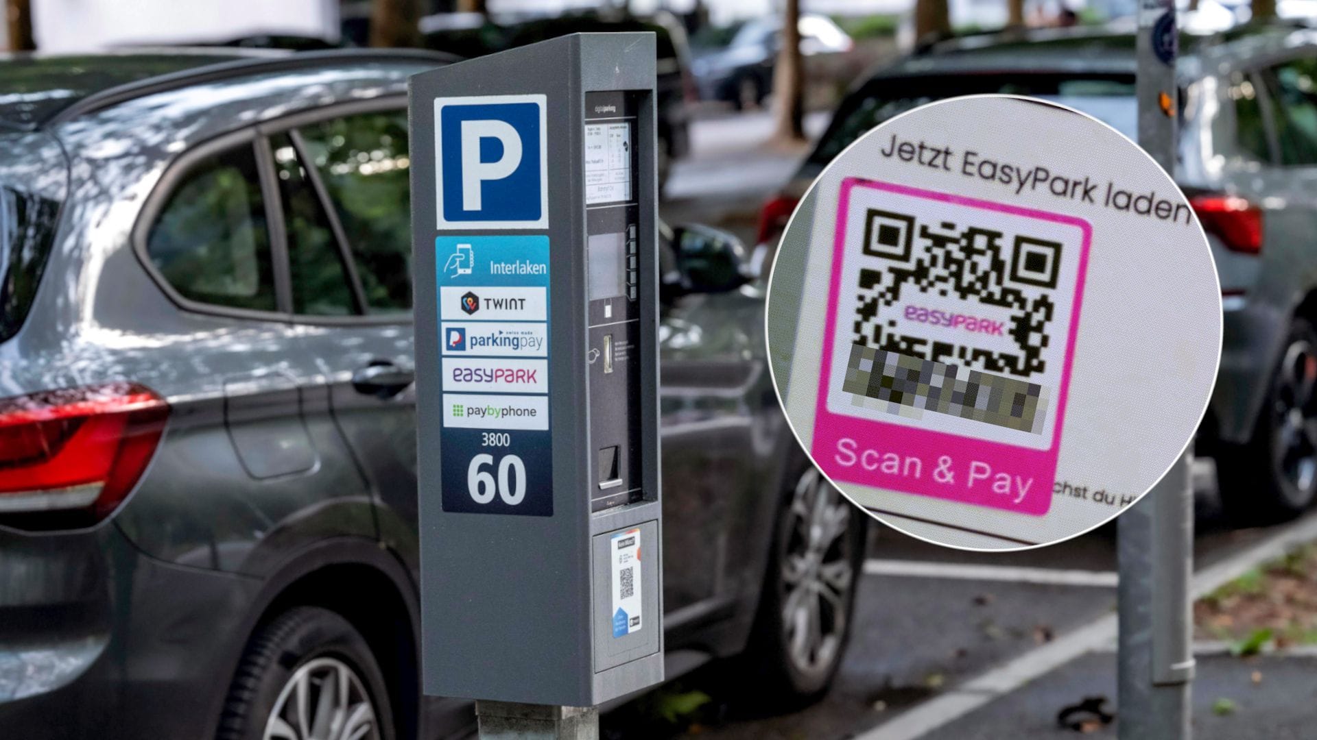 Gefälschter QR-Code auf einem Parkautomaten: Die Täter nutzen das Logo der Betreiber, um Vertrauen zu erwecken.